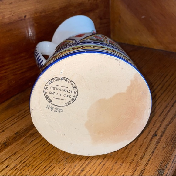 Hand painted art pottery pitcher signed, numbered, from Spain Ceramica De La Cal - Picture 8 of 11